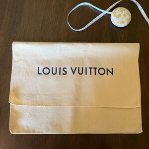 Louis Vuitton Beige Dust Bag